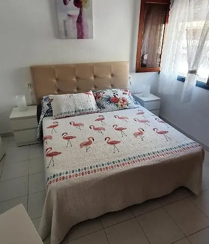 公寓 Fabulous 2-bedroom Right On The Of Crstianos *