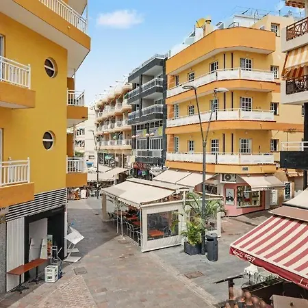 Fabulous In Crstianos Apartment Arona (Tenerife)