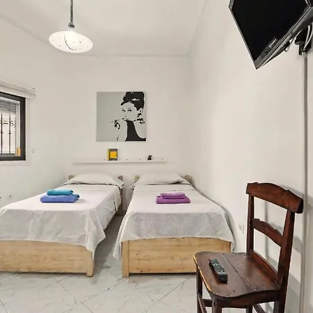 Fabulous In Crstianos Apartment Arona (Tenerife)