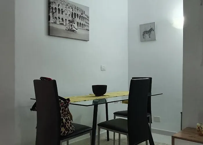 Appartamento Fabulous 2-bedroom Right On The Of Crstianos Arona (Tenerife)