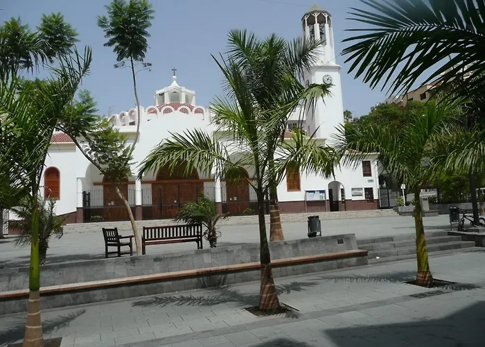 Fabulous 2-bedroom Right On The Of Crstianos * Arona (Tenerife)